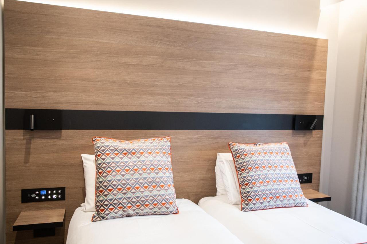 Merit Kensington Hotel London Exterior photo